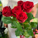 5 красных роз в Алуште