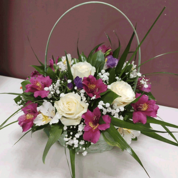 Композиция в корзине &quot;Невероятная&quot; в Алуште